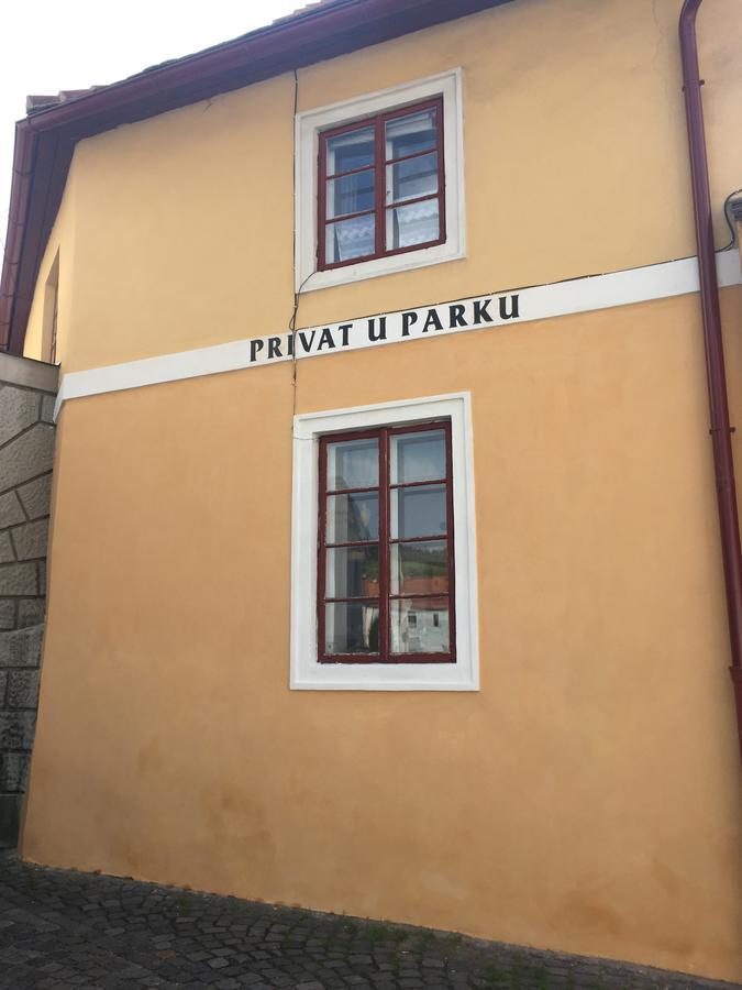 Отель U Parku Чески-Крумлов Экстерьер фото